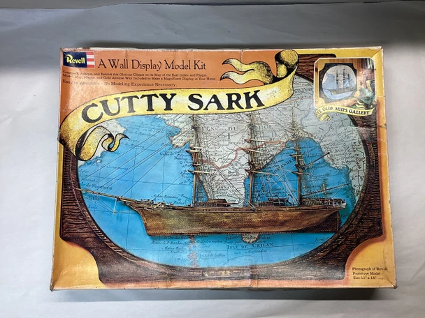 RMXH-802 - Revell 13" x 18" Cutty Sark Ye Olde Ships Gallery Wall Display - WWHP113617