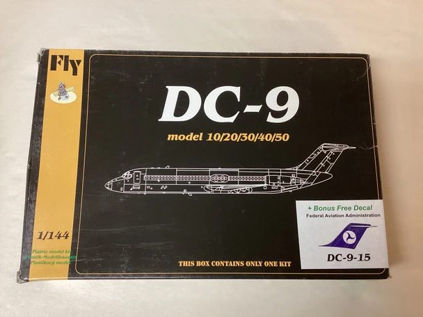FLM14413 - FLY 1/144 McDonnell Douglas DC-9-15