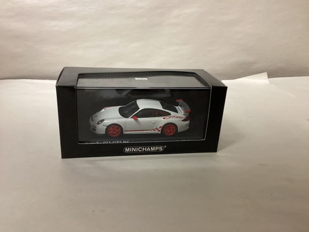 MNC400069100- Minichamps 1/43 Porsche 911 GT3 RS (997 II) 2010 White
