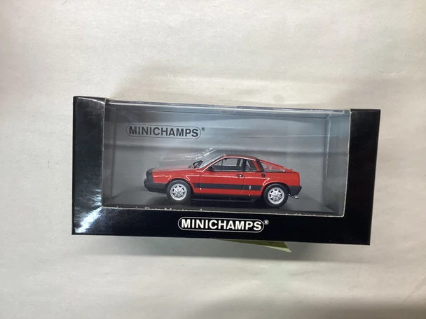 MNC400125760 - Minichamps 1/43 Lancia Beta Montecarlo 1980 Red