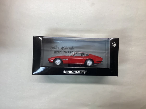 MNC400123321 - Minichamps 1/43 Maserati Ghibli 1969 - Red
