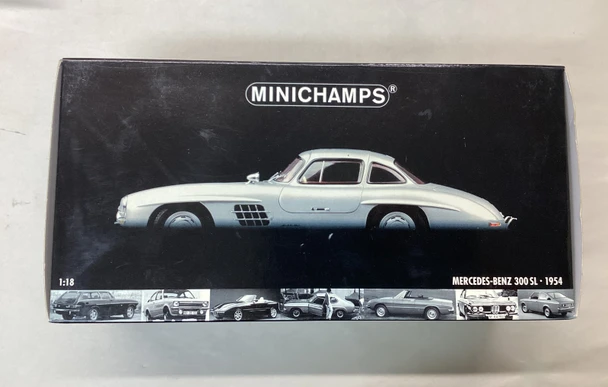 MNC180039000 - Minichamps 1/18 Mercedes-Benz 300 SL Gullwing 1954 Silver