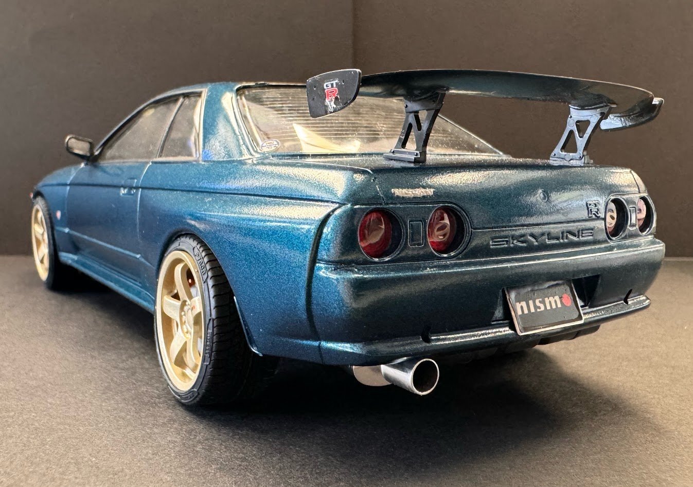 Rear left three-quarter