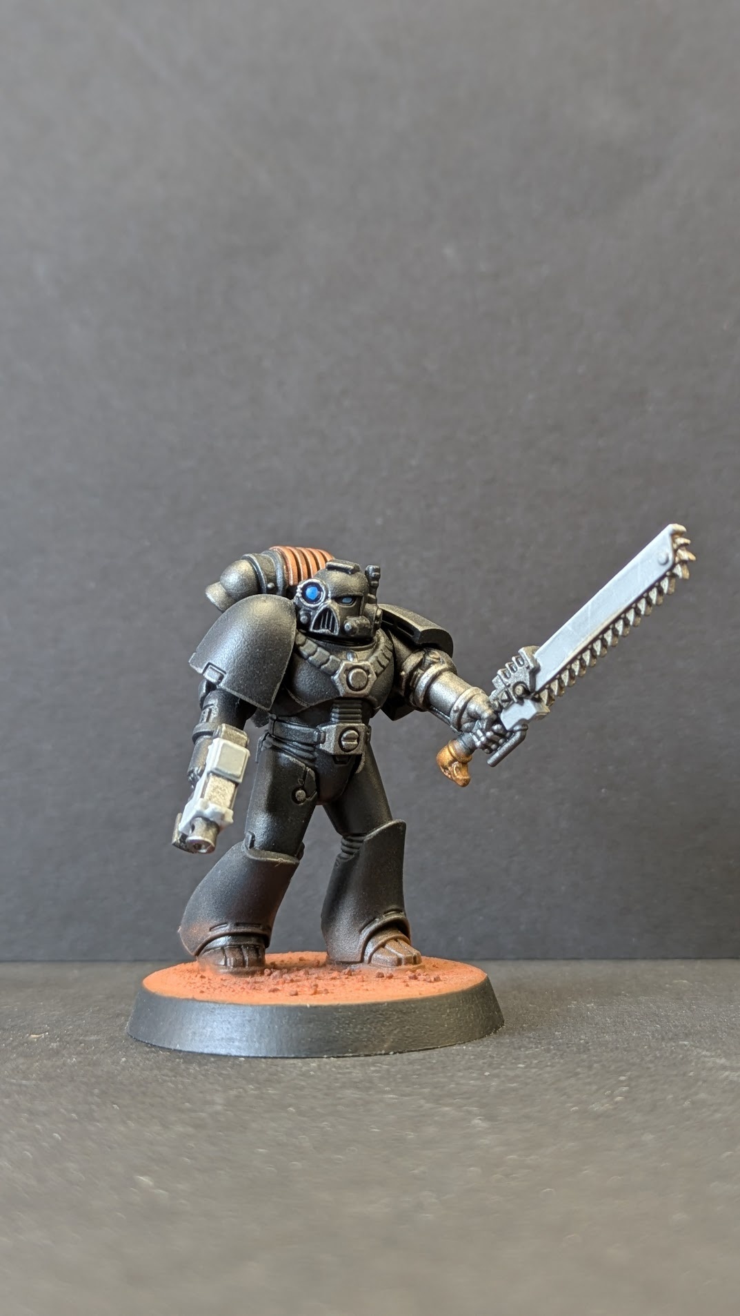 Side right pose - bolt pistol and chainsword