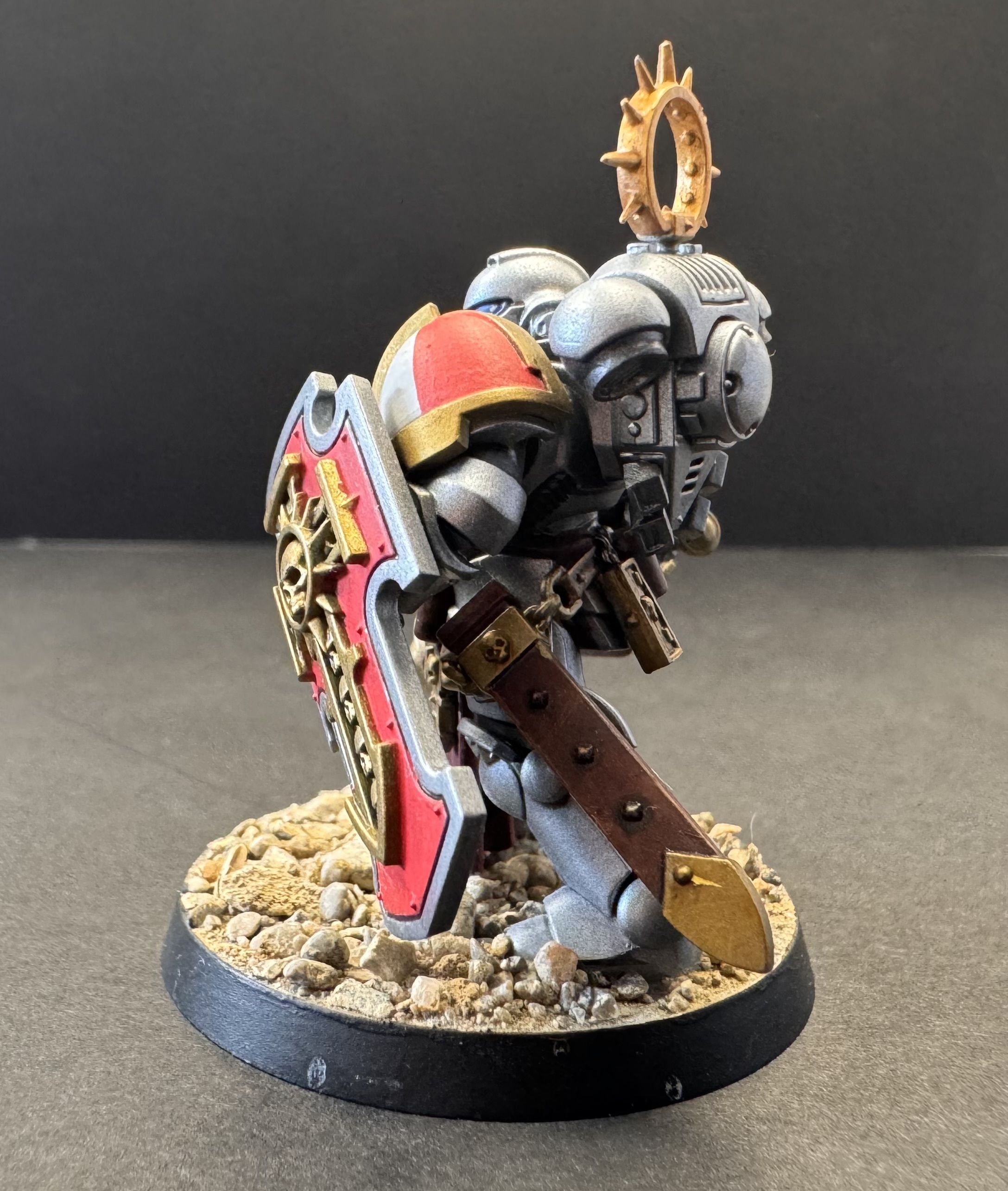 Side profile left - sword sheath and pauldron