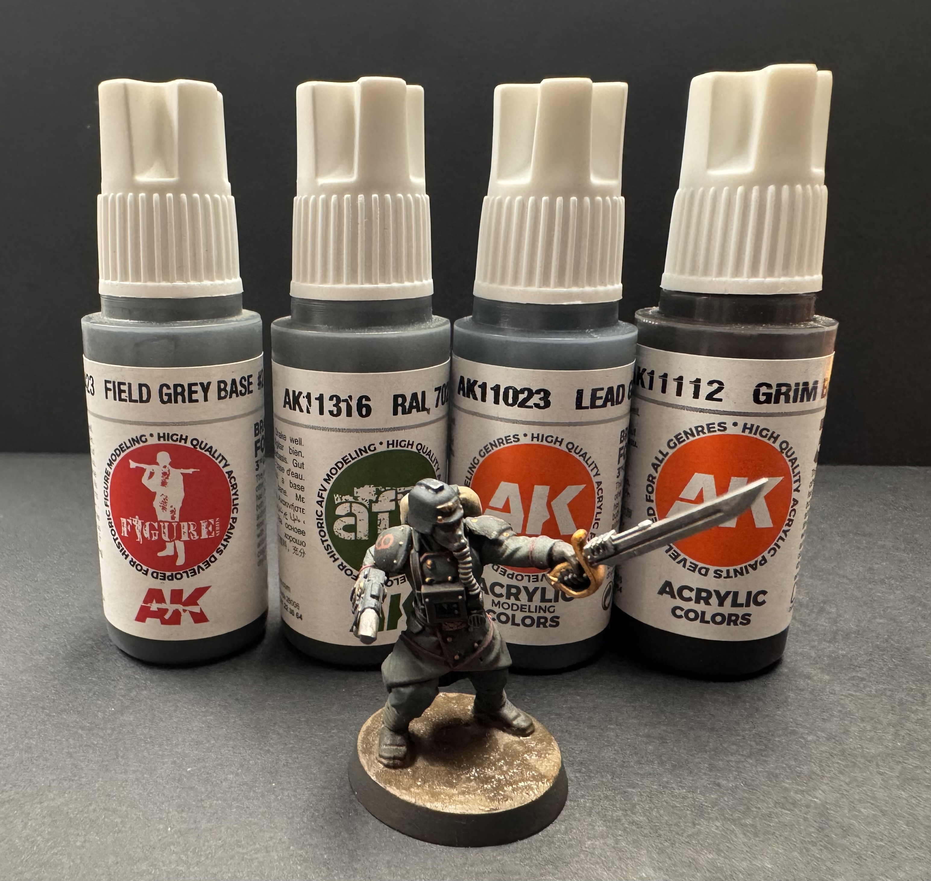 Krieger with the main four paints for this project