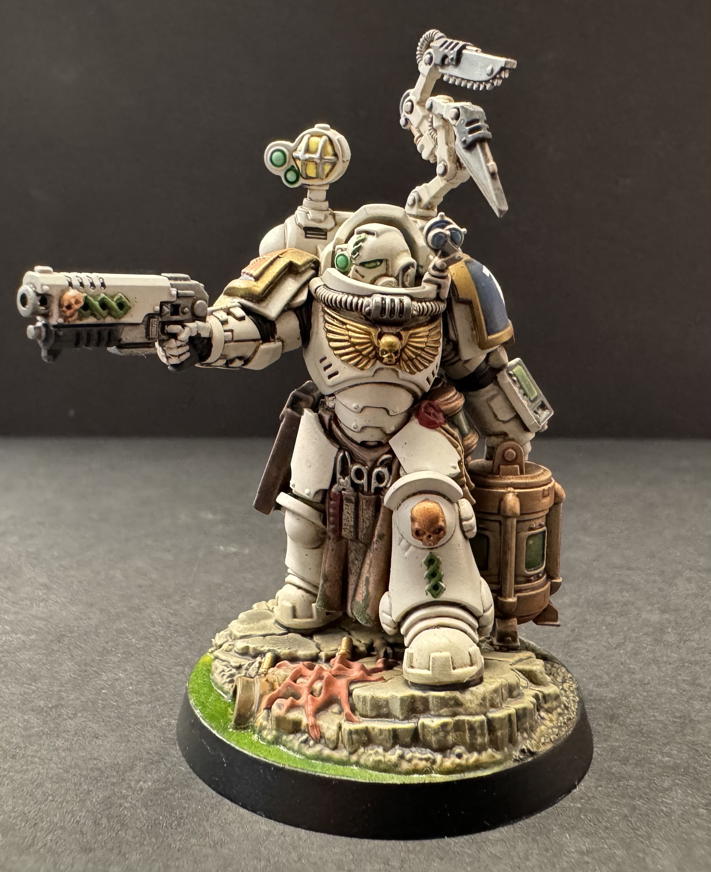 Apothecary Biologis - front pose hero image