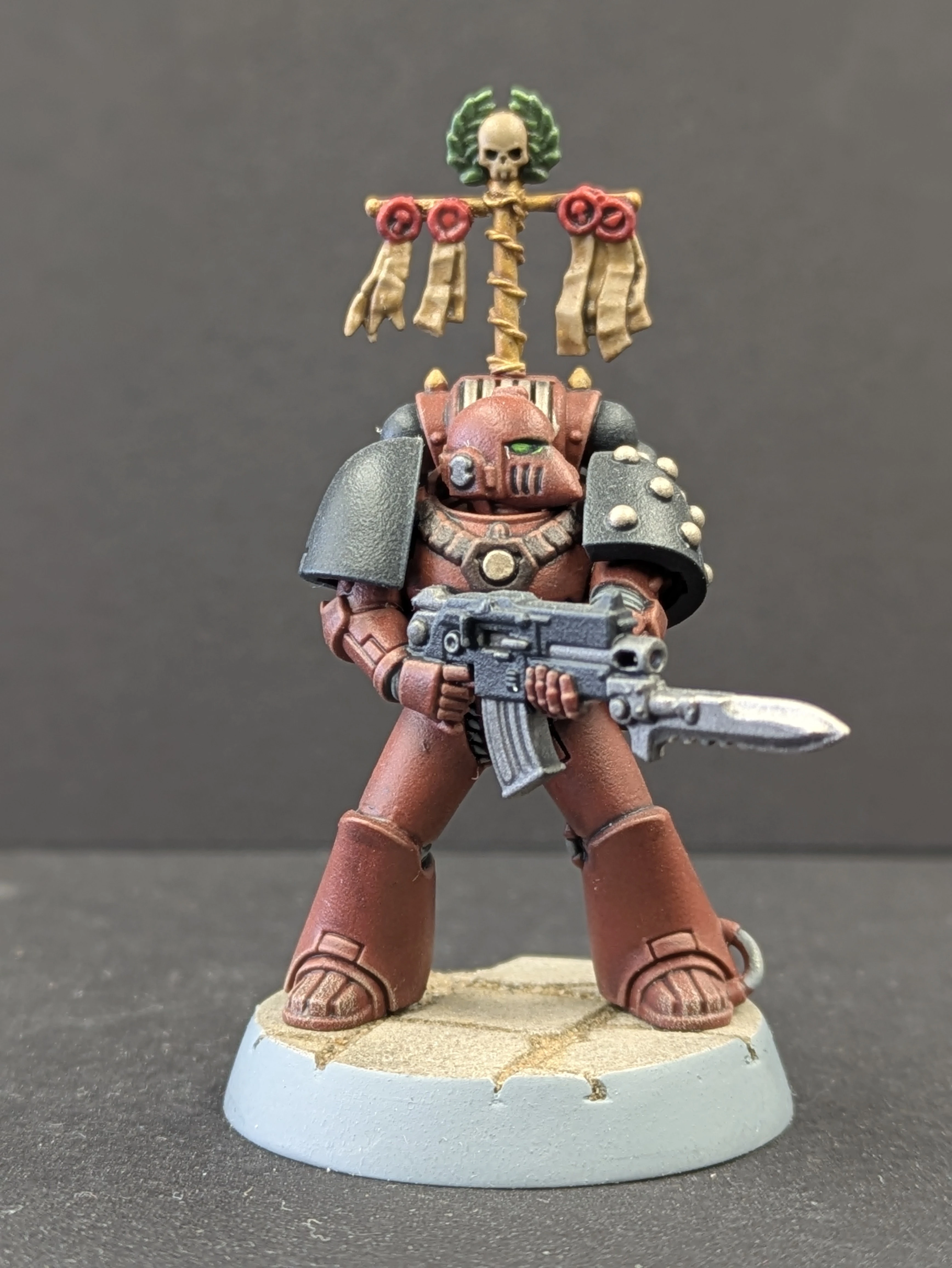 Word Bearers XVII Legion tactical squad - five Mark VI Corvus pattern Space Marines painted in terracotta red-brown armour with black shoulder pads