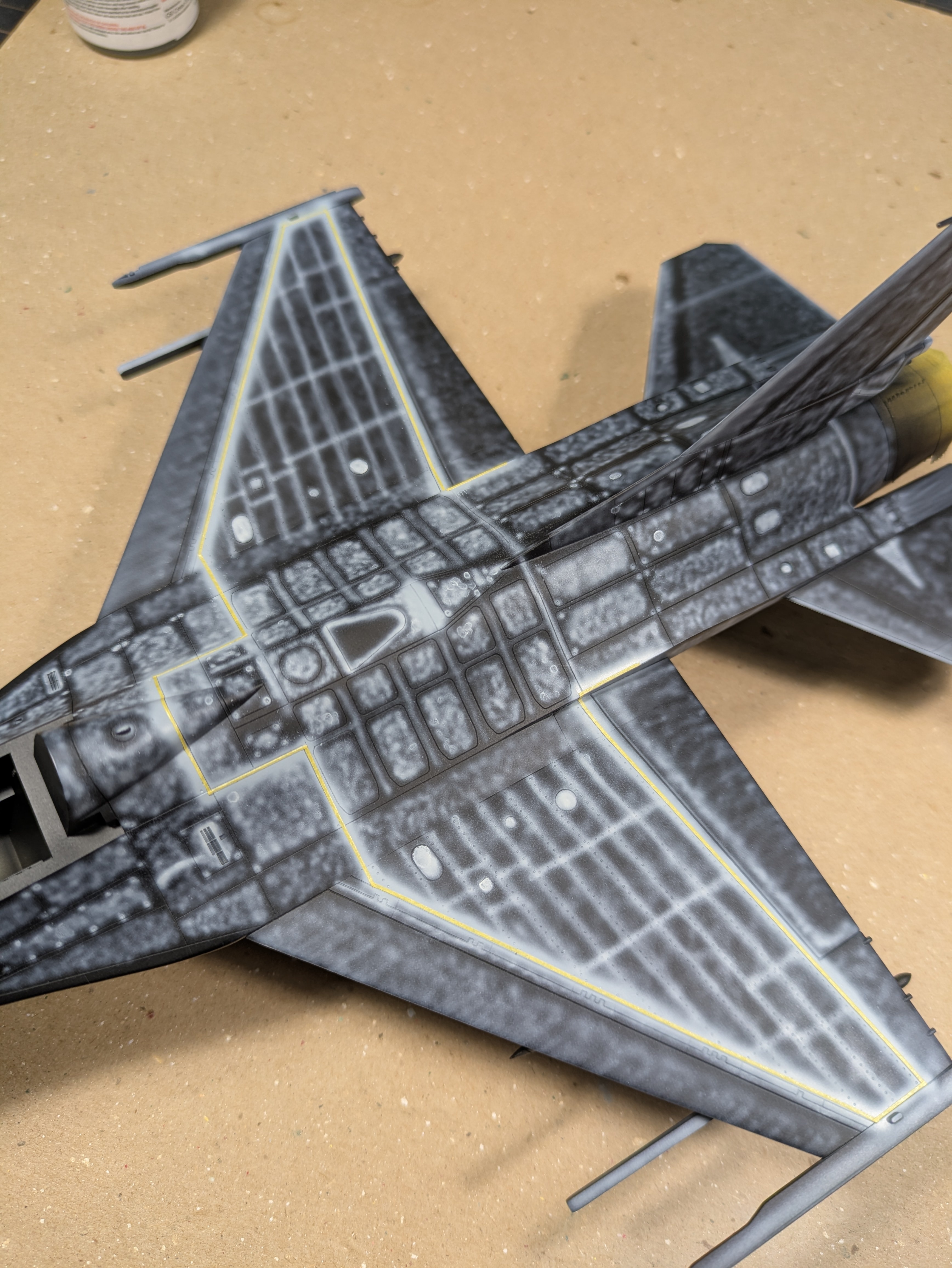 Finished pre-shade white marbling over panel lines