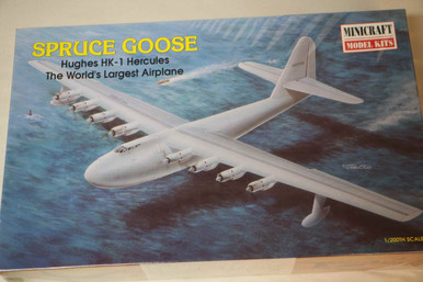 MIN11607 - Minicraft Model Kits 1/200 Spruce Goose