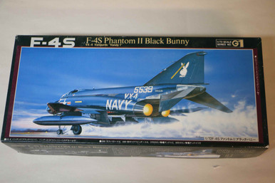 FUJG1 - Fujimi 1/72 F-4S Phantom II Black Bunny - Wheels & Wings Hobbies