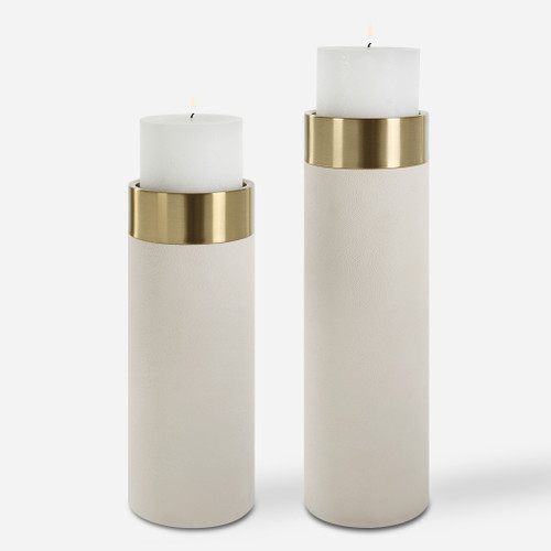 Wessex White Pillar Candleholders Set Of 2 (18100)