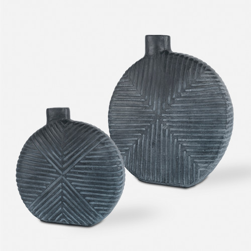 Viewpoint Aged Black Vases, Set/2 (17114)