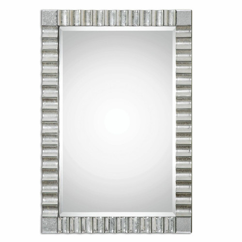 Amisos Scalloped Wall Mirror (08144)