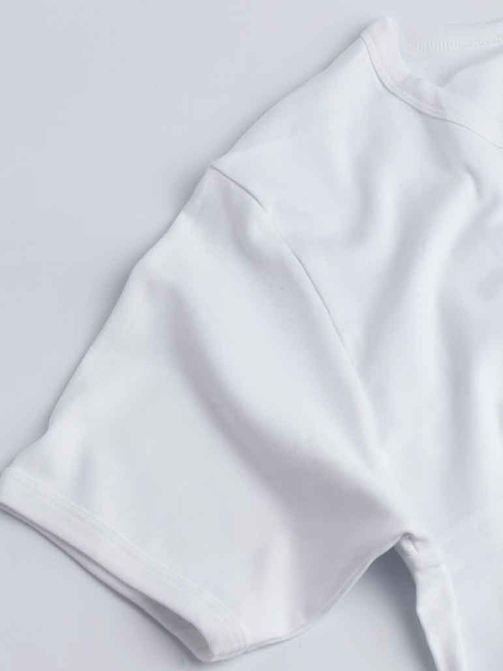 Close Up of Vedoneire Interlock Cotton T-shirt Fabric