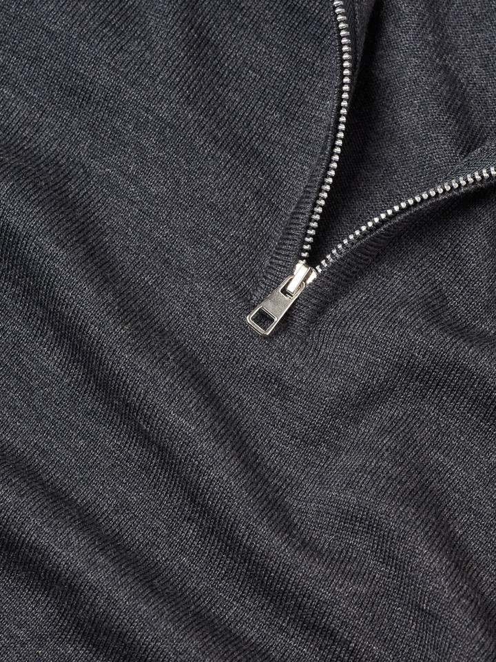 Men's Gray Fine Merino Zip-Neck Jumper Fabric Close Up