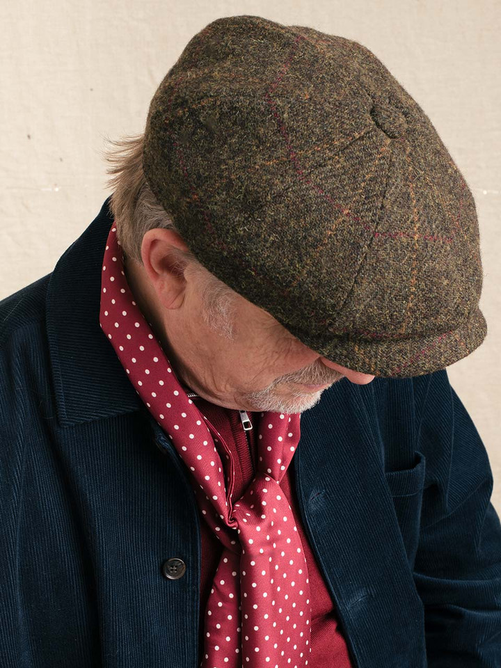 Lord Trousers' Look - Harris Tweed Baker Boy Cap