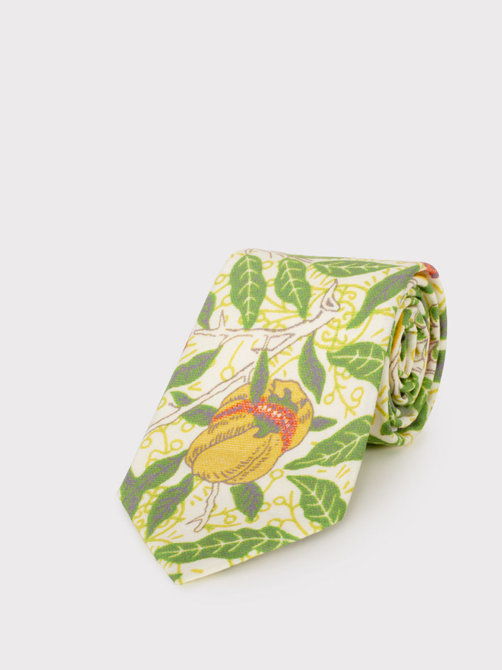 William Morris Gold Fruit Tie