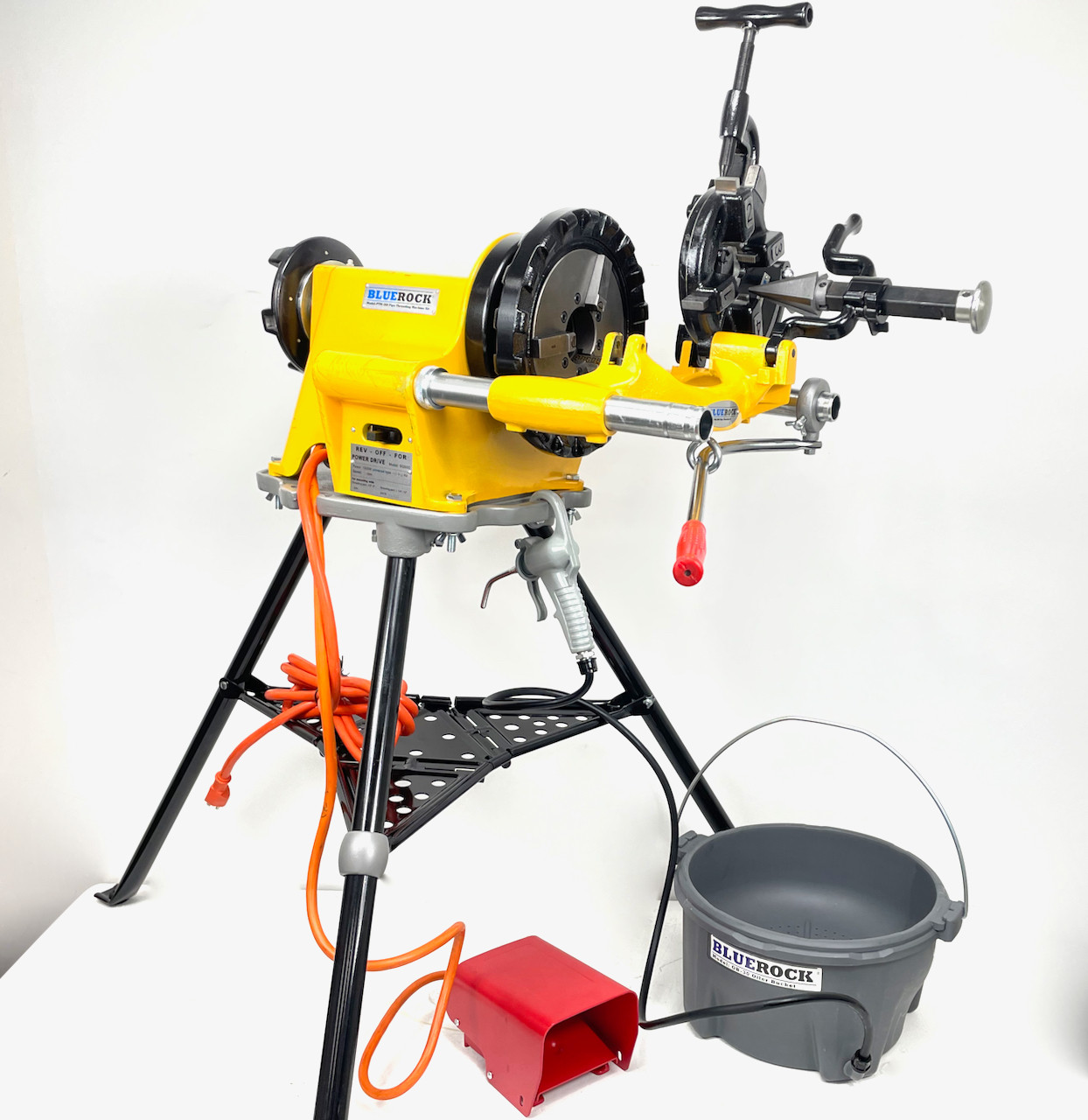 BLUEROCK PTM-300 Pipe Threading Kit includes PD-300 Power Drive, PTK-300  Threading Kit Assembly, OB-22 Oiler Bucket and H300 Tripod Stand