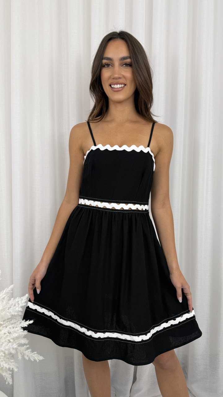 Elle Linen Blend Ric Rac Dress Black