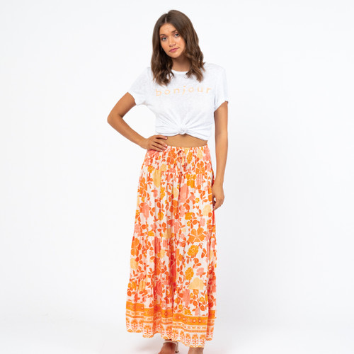 The gorgeous Lynne Maxi Skirt is a versatile and easy to wear style. It makes a fantastic wardrobe staple for comfortable stylish wearing. Pair with a Boho style tee and strappy sandals.

This Midi Skirt features:

Elastic waist with drawstring
Maxi length
Tiered hemline
Elasticated, tied waist
Colour: Cream with Orange Floral Print

Fabric: 100% Rayon

Size: True to size.

Suburban Closet