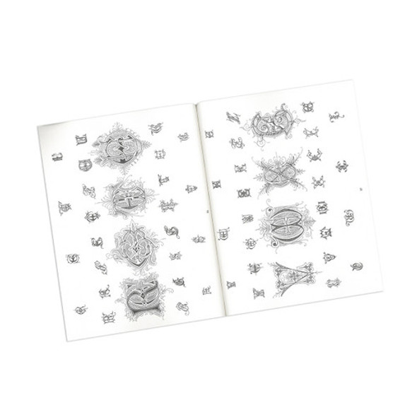2,100 Victorian Monograms by Karl Klimsch
