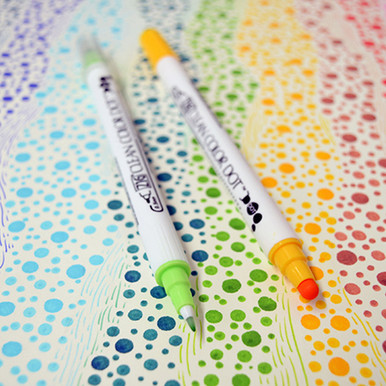 ZIG CLEAN COLOR DOT These contain colors in both soft and bright hues so  that you can enjoy creating such as pointillism artwor…