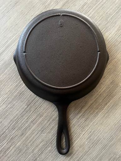 Help with ID - 3 notch Lodge? : r/castiron