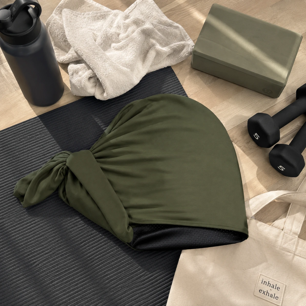 Onda Well active accessories with workout essentials