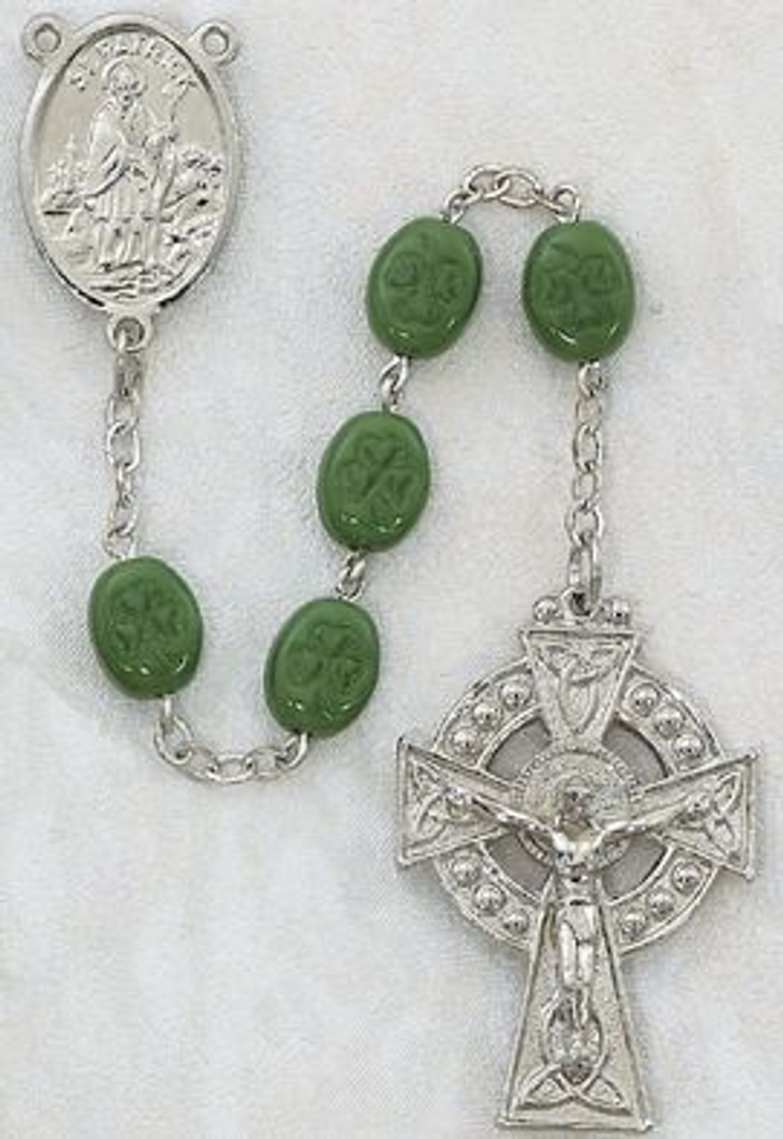 Details about / Shamrock St Patrick/'s Day Necklace with cup