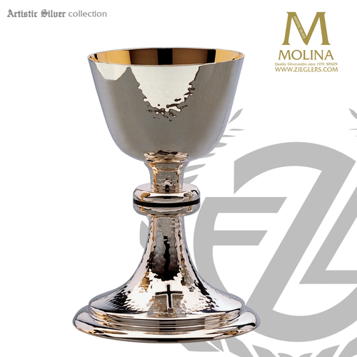 12 ounce Classic Style chalice stands 7 and 1 quarter inches high with with black enamel accents includes a paten made in spain by artistic silver AS2652 12 ounce Classic Style chalice stands 7 and 1 quarter inches high with with black enamel accents includes a paten made in spain by artistic silver AS2652