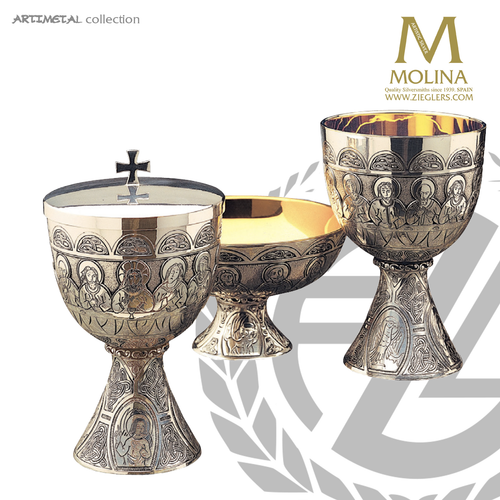 Last supper open ciborium stands 3 and 5 eighths inches high holds up to 350 host made in Spain by Molina AS5052CBSPGL Last supper open ciborium stands 3 and 5 eighths inches high holds up to 350 host made in Spain by Molina AS5052CBSPGL