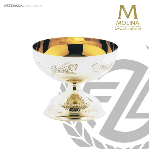 Wheat and grapes open ciborium stands 4 and 1 quarter inches high  holds up to 325 host made in Spain by Molina AS5047CBOSPGL Wheat and grapes open ciborium stands 4 and 1 quarter inches high  holds up to 325 host made in Spain by Molina AS5047CBOSPGL