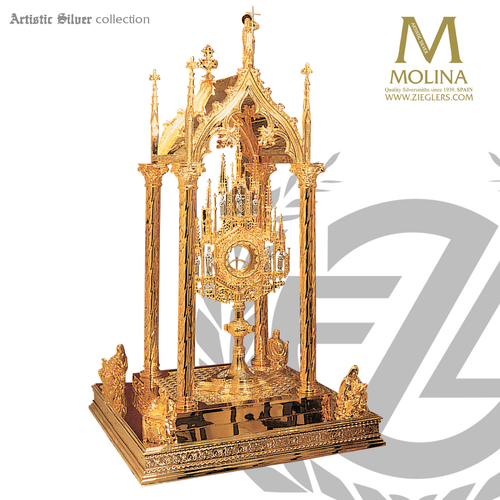 Baldachin stands 42 inches tall with engraving throughout with 24 karat gold plate finish made in spain by molina AS941