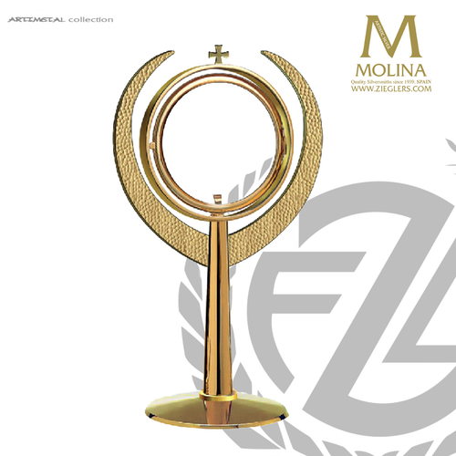 modern ostensorium stands 17 and 3 quarters inches tall with large luna made in spain by molina AS7300OGP modern ostensorium stands 17 and 3 quarters inches tall with large luna made in spain by molina AS7300OGP