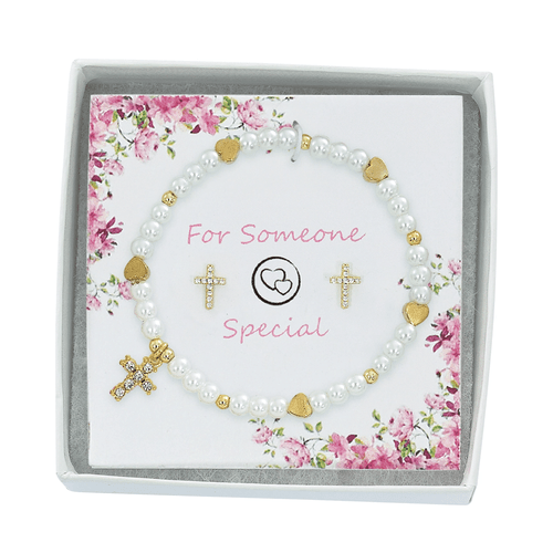 Earring & Bracelet Set Faux Peals and With Gold Hearts MAPND20 Earring & Bracelet Set Faux Peals and With Gold Hearts MAPND20