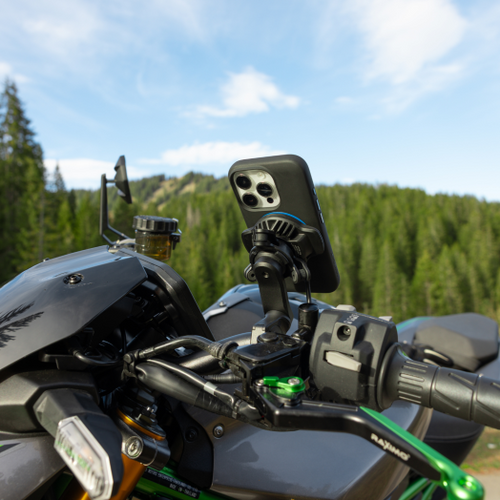 Quad Lock Waterproof Wireless Charging Head