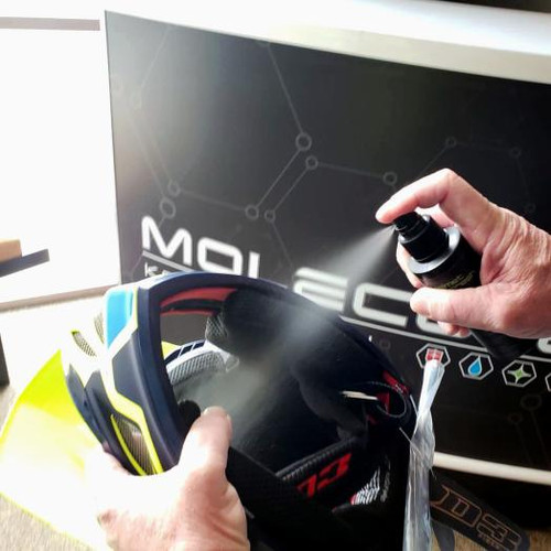 Molecule Helmet Refresh Sprayer
