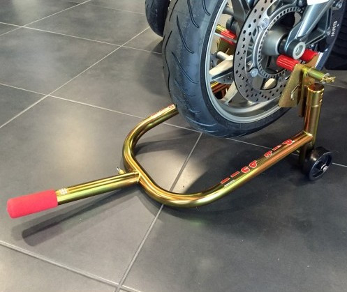 Pit Bull Front Stand - BMW K1600B Forklift