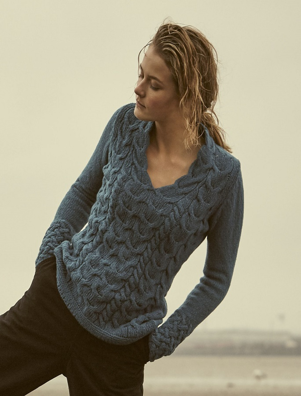 Women's Oversized Wool Cashmere Aran Sweater