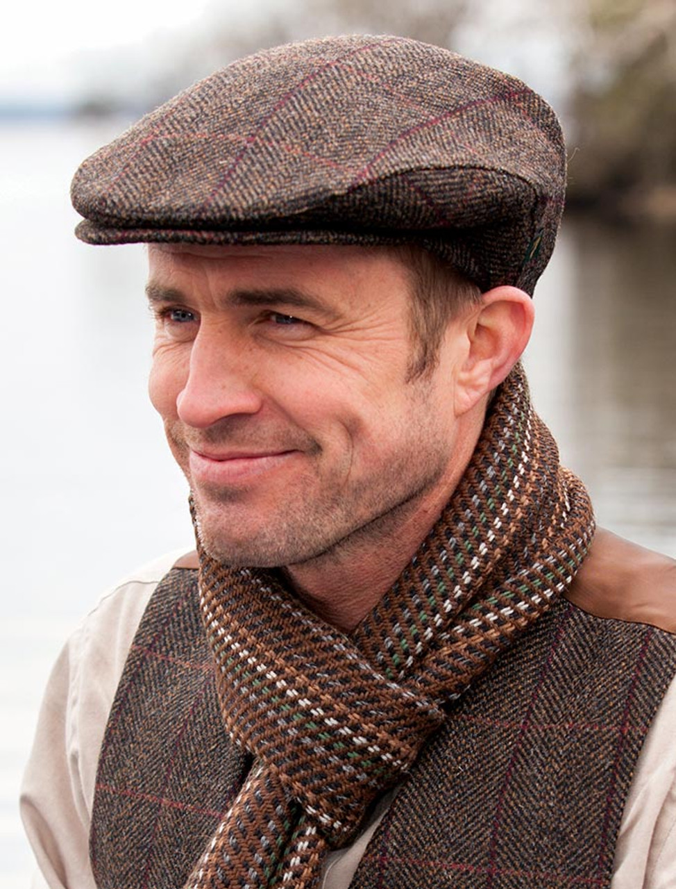 Trinity Tweed Flat Cap - Brown with Red | Mucros Weavers