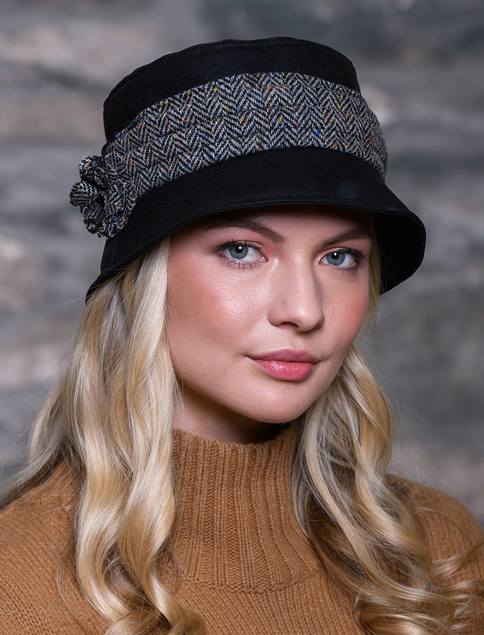 Kate Waxed Hat - Black | Mucros Weavers