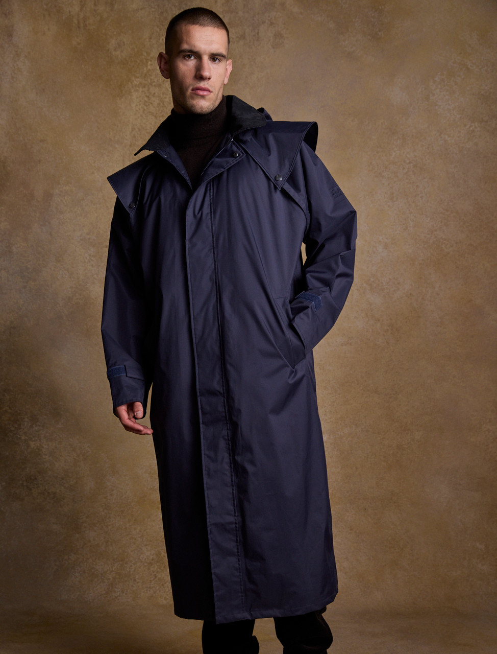 JACK MURPHY LAMBOURNE ウォータープルーフフロックコート Lambourne Waterproof Coat - Olive: Style Meets Durability