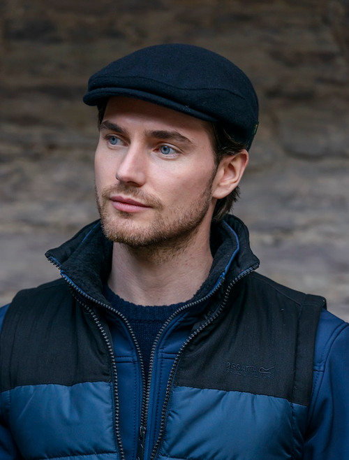 Trinity Flat Cap - Black | Mucros Weavers
