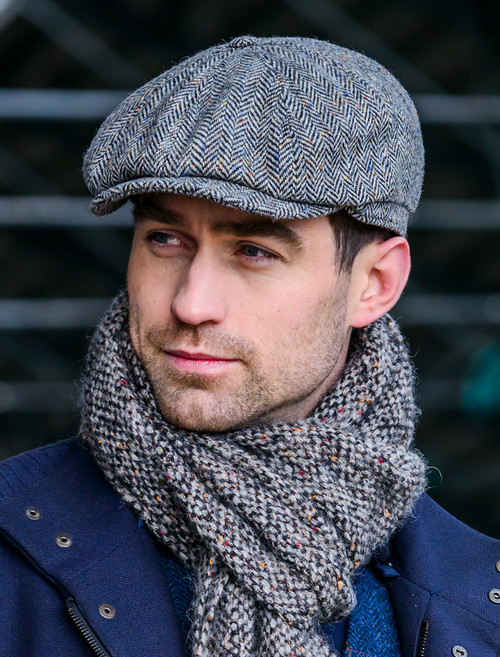 Mucros 8 Panel Driving Cap - Grey 