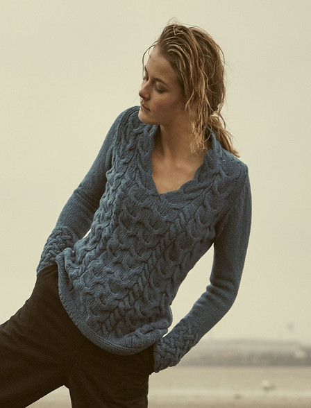 W‎ool Cashmere‎ Cab‎le V-Ne‎c‎k ‎S‎we‎ater‎