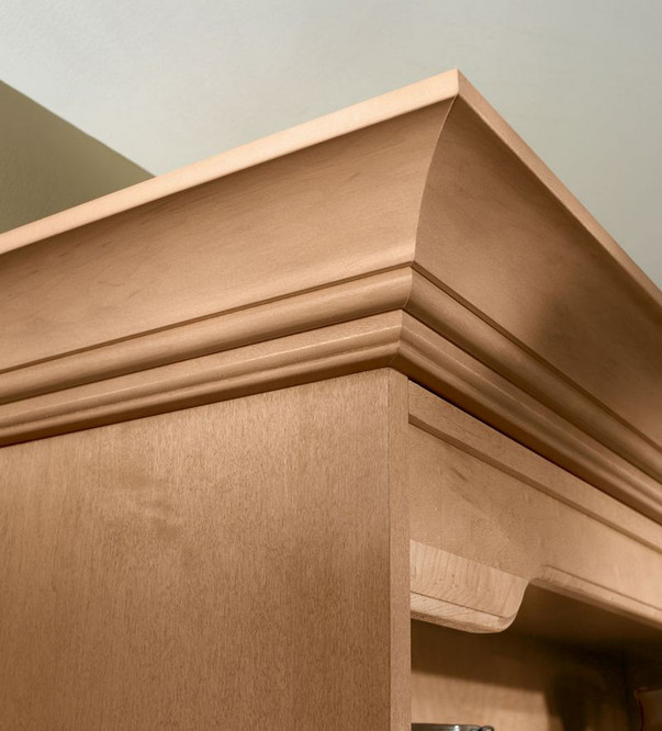 Large Cove Molding With Starter Molding Kraftmaid
