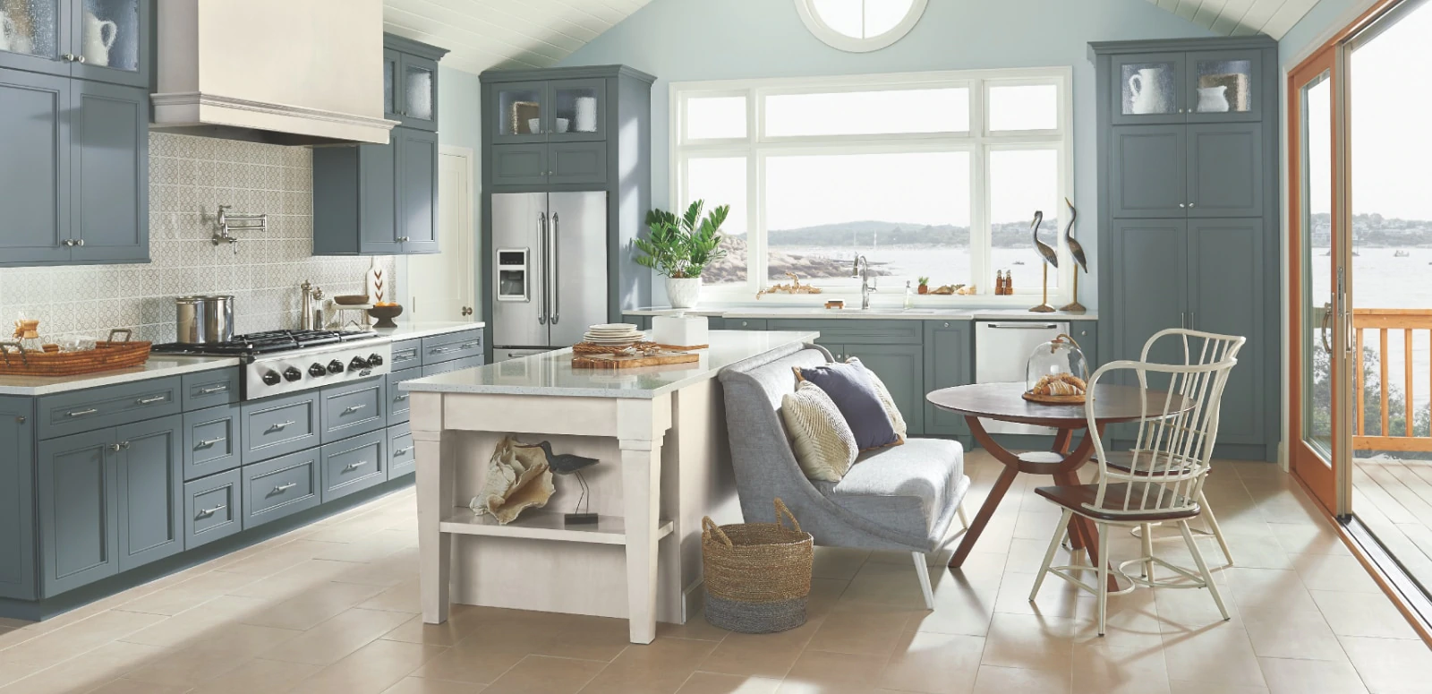 kraftmaid: beautiful cabinets for kitchen & bathroom designs.