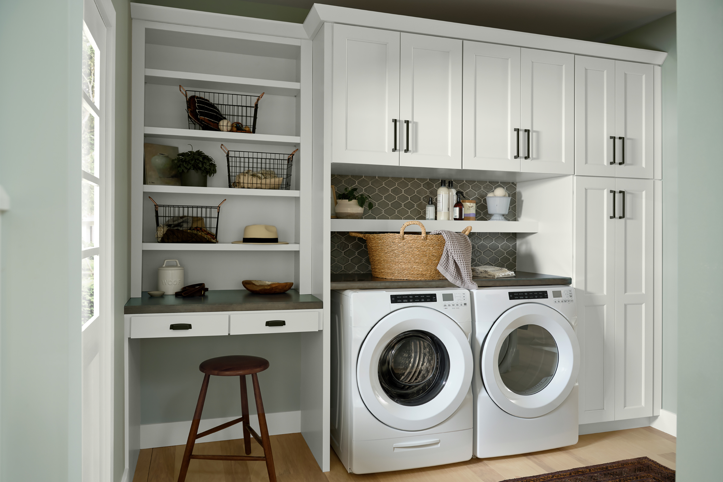 MUDROOM AND LAUNDRY ROOM IDEAS - KraftMaid