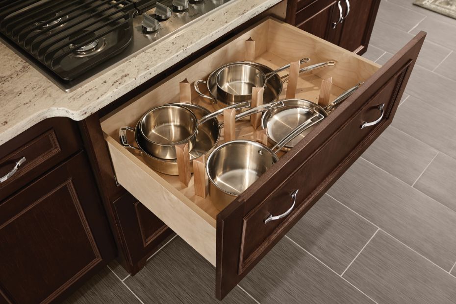 Storage Ideas For How To Organize Pots And Pans KraftMaid storage-ideas-for-how-to-organize-pots-and-pans-kraftmaid